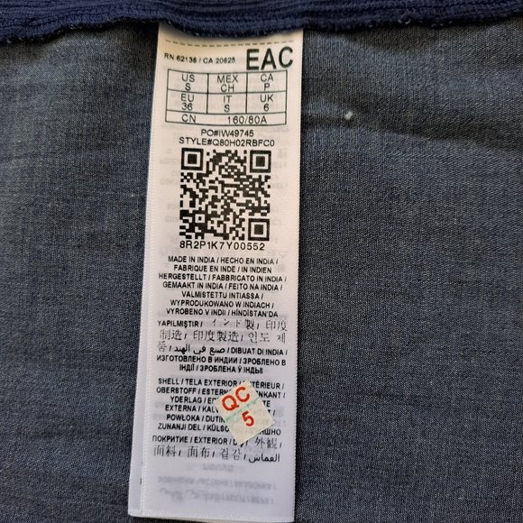 Guess Women's Blue Demin V Neck Button down Shirt Top Size S - Picture 14 of 15